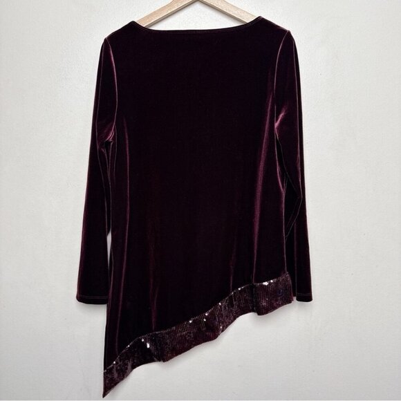 Travelers Womens 1 US Medium Collection Velvet Sequin Trim Top - Picture 12 of 12